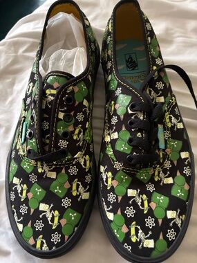 SIMPSONS Vans Black Canvas Sneakers with Green & Yellow Science Print NEW!